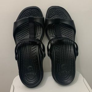 Crocs strapped sandals, Woman’s size 8, Black